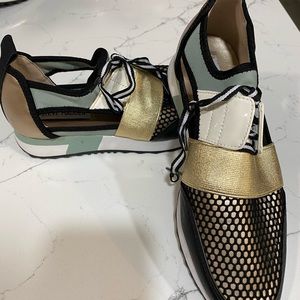 New Steve Madden Arctic sneakers